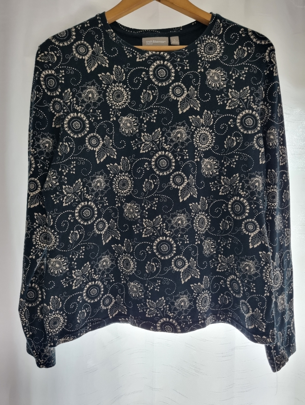 Croft & Barrow Black Top with White Floral Print, Form Fitting, Size L